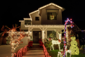 Keeping the Peace in Your HOA: Holiday Decorations cover